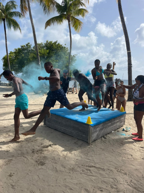 Sortie au club med