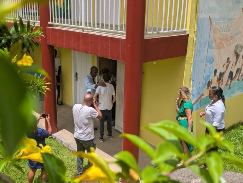 Visite de la CTM avec son président Serge Letchimy à la MECS de l'Espérance