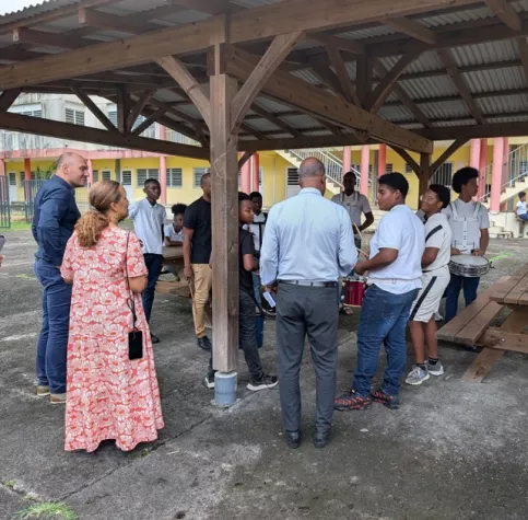 Visite de la CTM avec son président Serge Letchimy à la MECS de l'Espérance